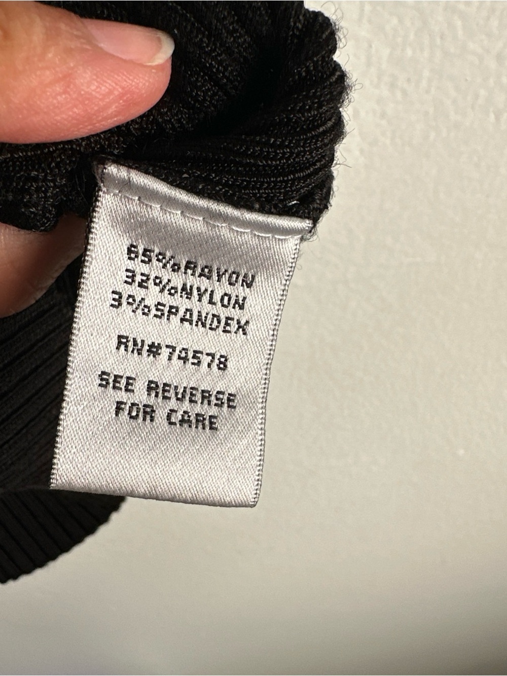 Caché Fitted Ribbed Tank Top Knit Black Distinct Crossover Bandage V-neckline - Picture 11 of 12